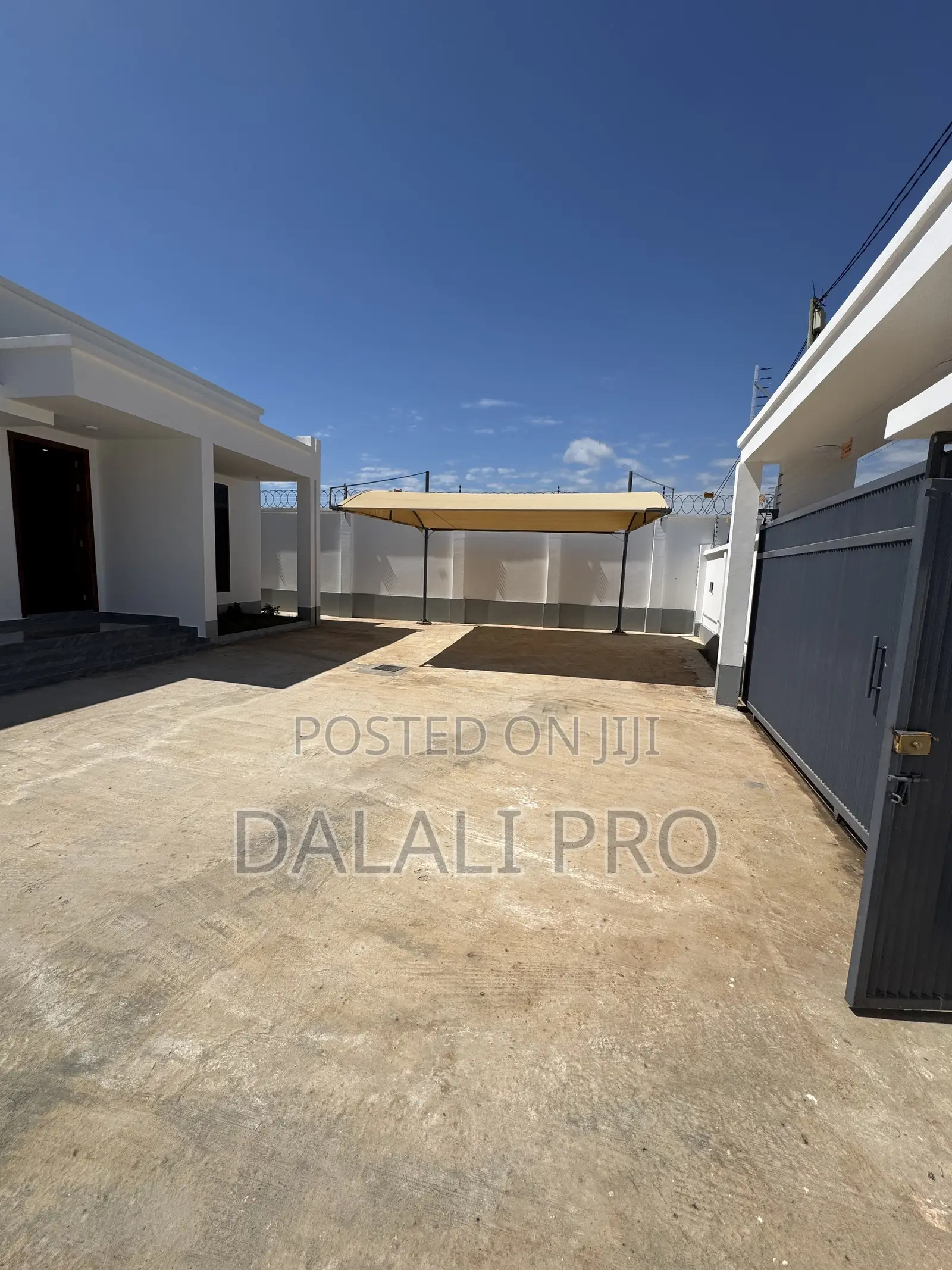 3bdrm House in Kigamboni for sale