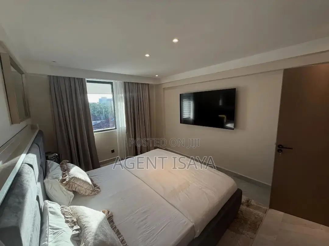Furnished 3bdrm Apartment in Oyster Bay for rent