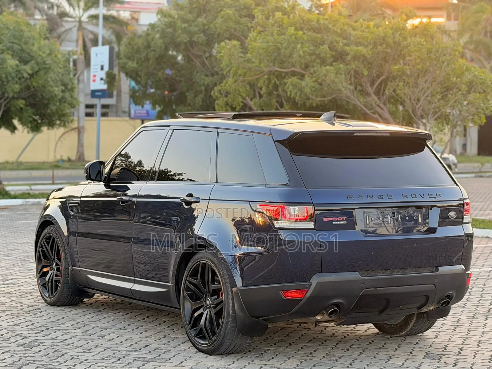 Land Rover Range Rover Sport 2017 Blue