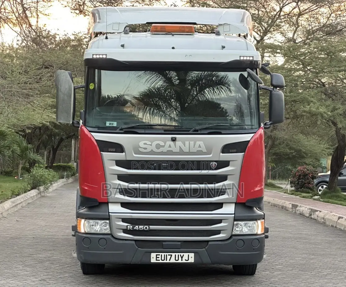 Scania Horse R460 6x2 Unregistered(Mpya).