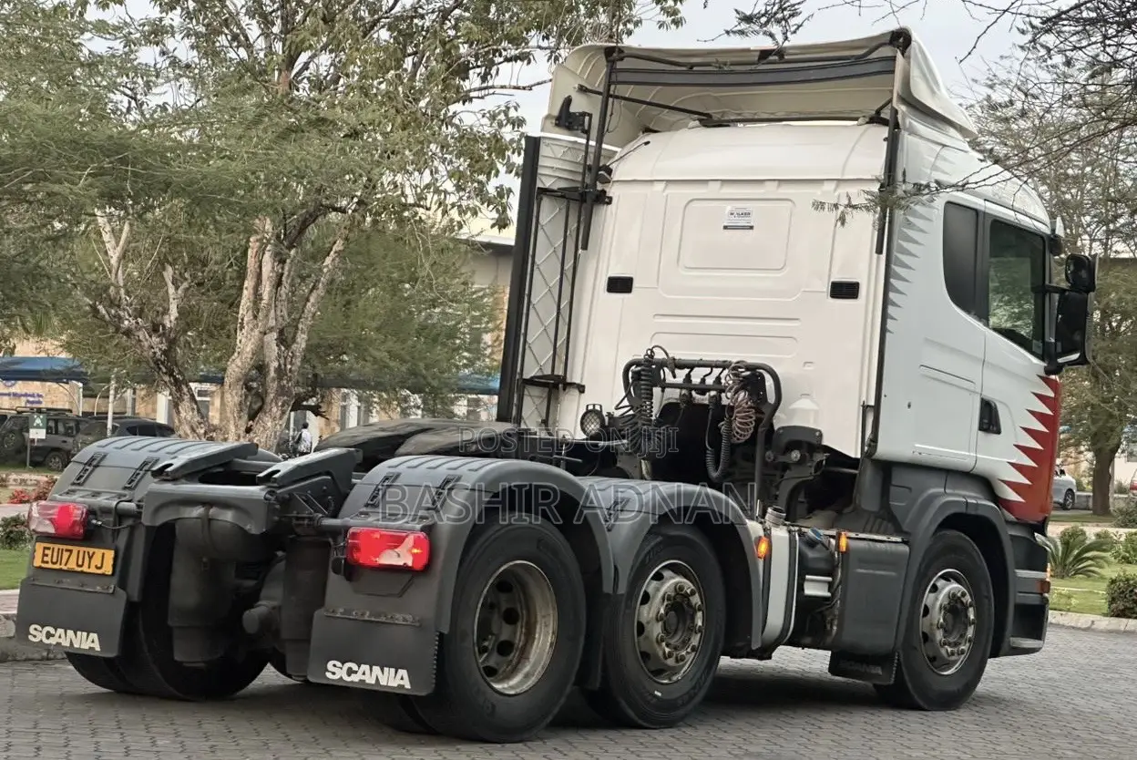Scania Horse R460 6x2 Unregistered(Mpya).