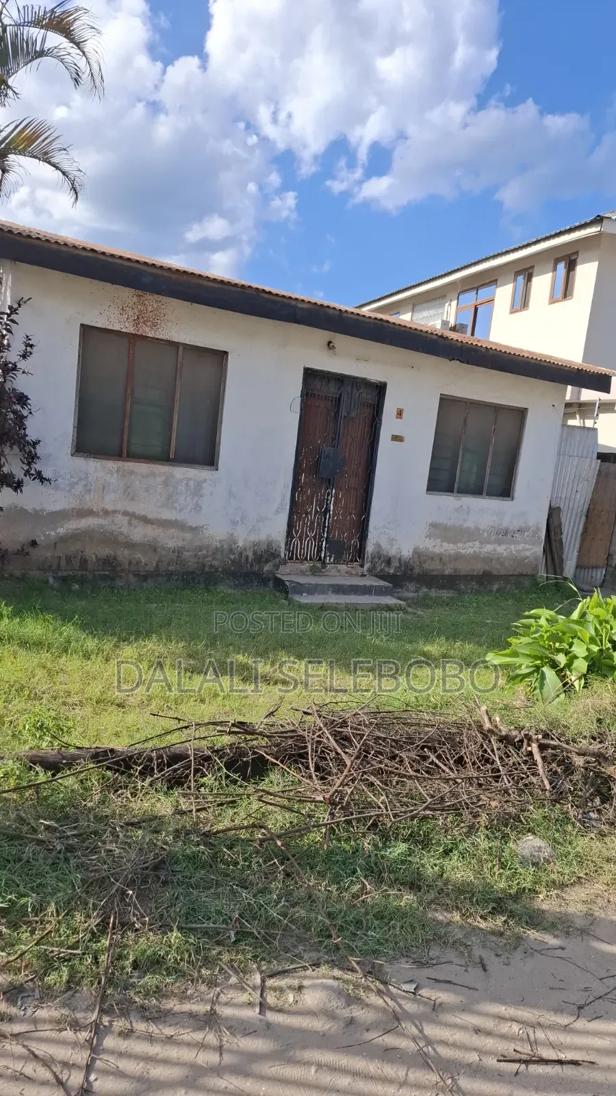 3bdrm House in Sinza A Near Mliman for sale
