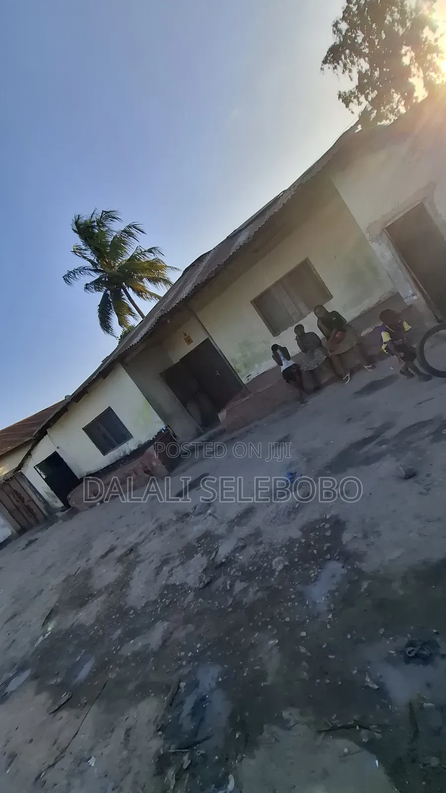 6bdrm Bungalow in Makumbusho Bus Stop, Kijitonyama for sale
