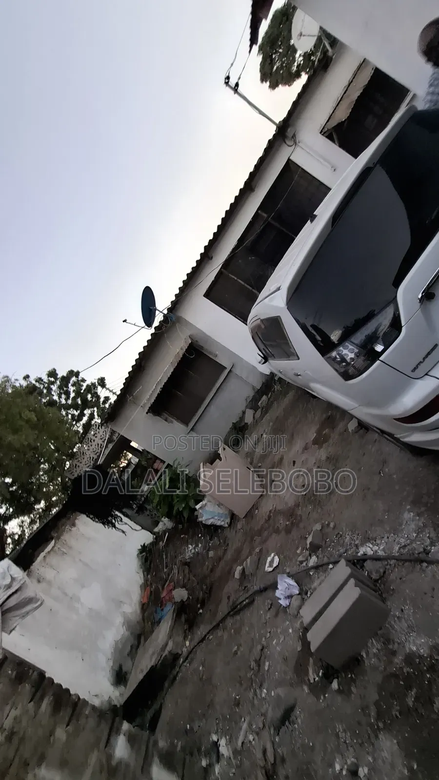8bdrm Bungalow in Kijitonyama Kkkt for sale