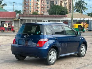 Toyota IST 2006 Blue