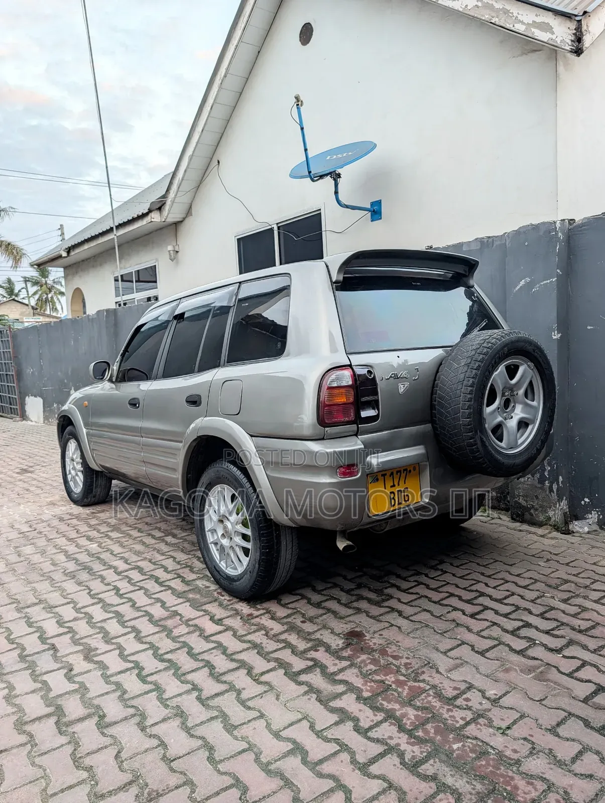 Toyota RAV4 Cabriolet 1998 Silver