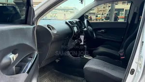 Toyota IST 2007 Silver