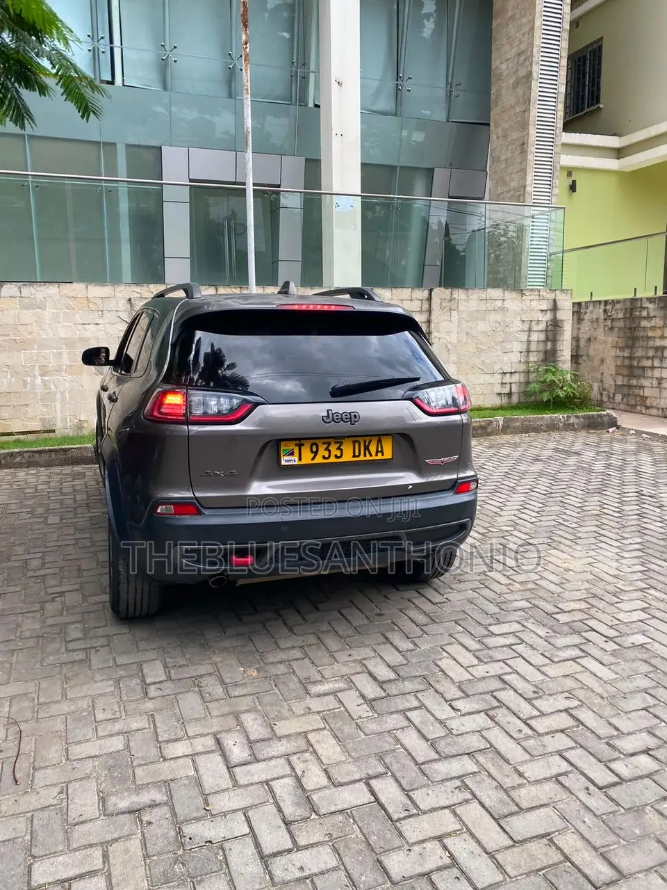 Jeep Cherokee 2015 Gray
