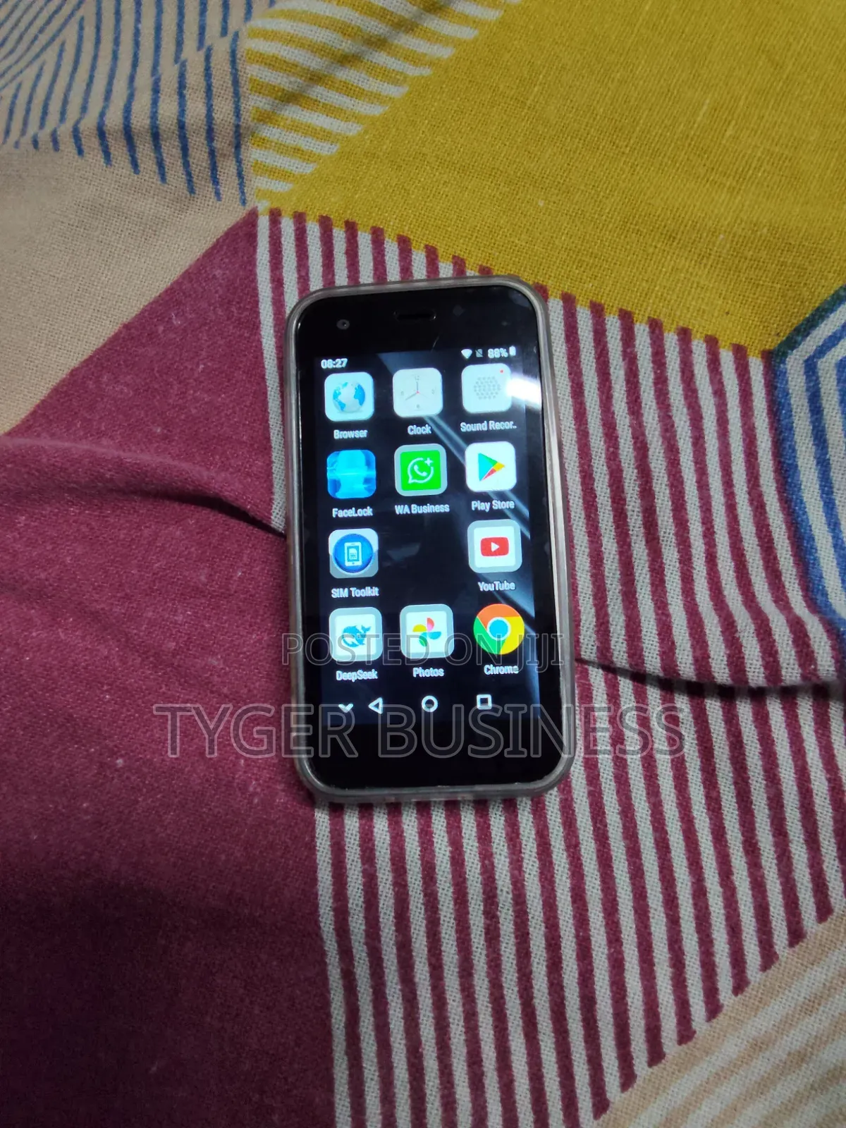 New Mobile Phone 64 GB Gray