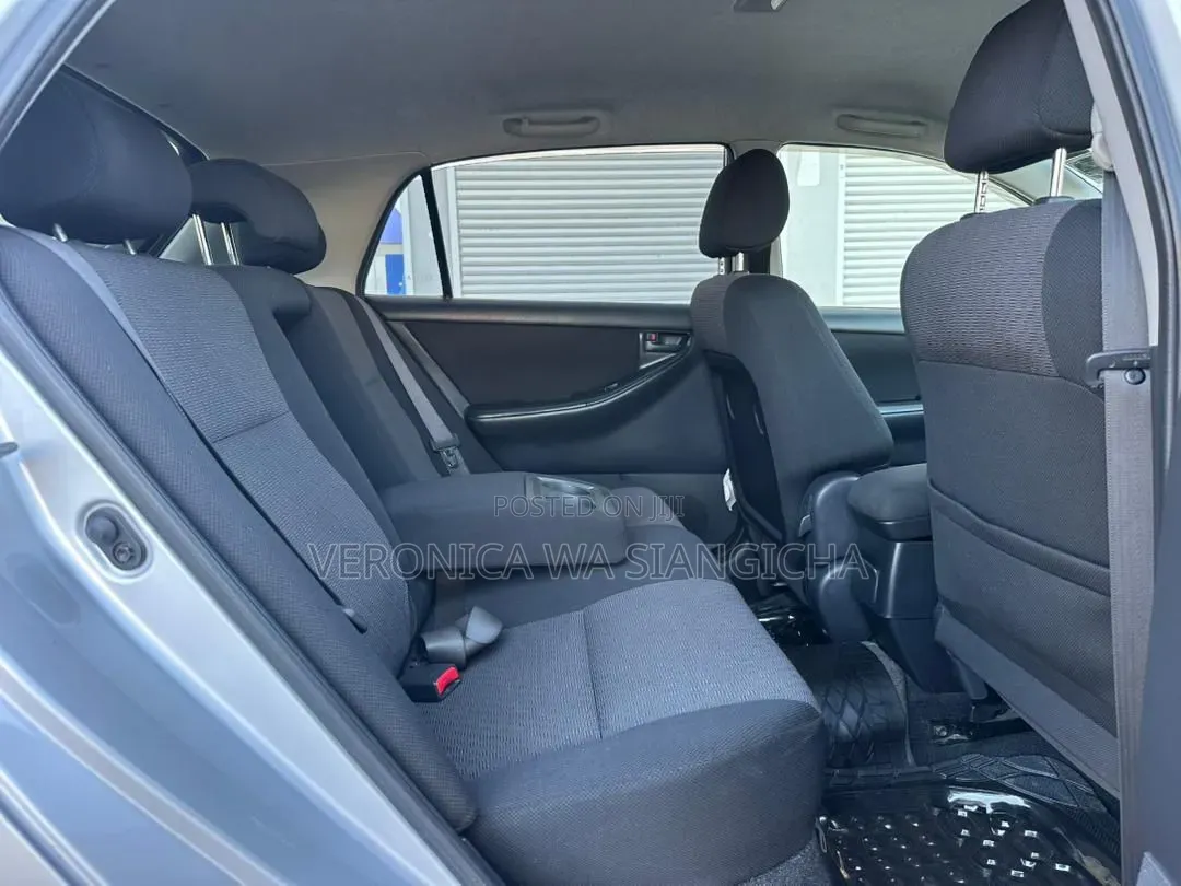 Toyota Corolla RunX 2003 Silver
