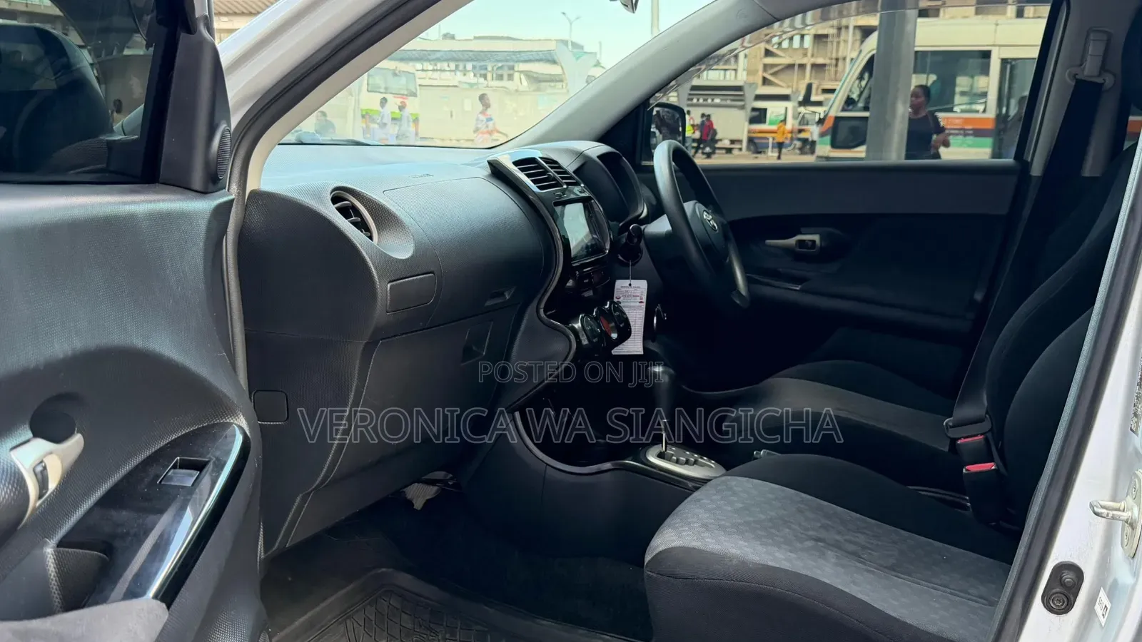 Toyota IST 2007
