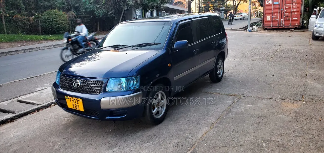 Toyota Succeed 2003 Blue
