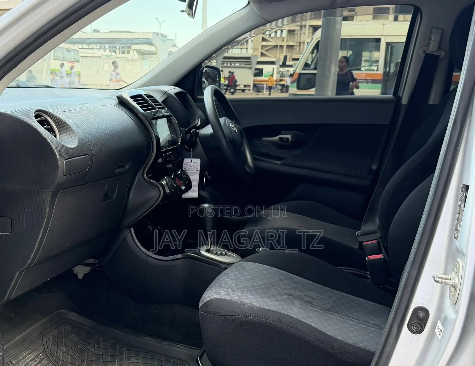 Toyota IST 2010 Black