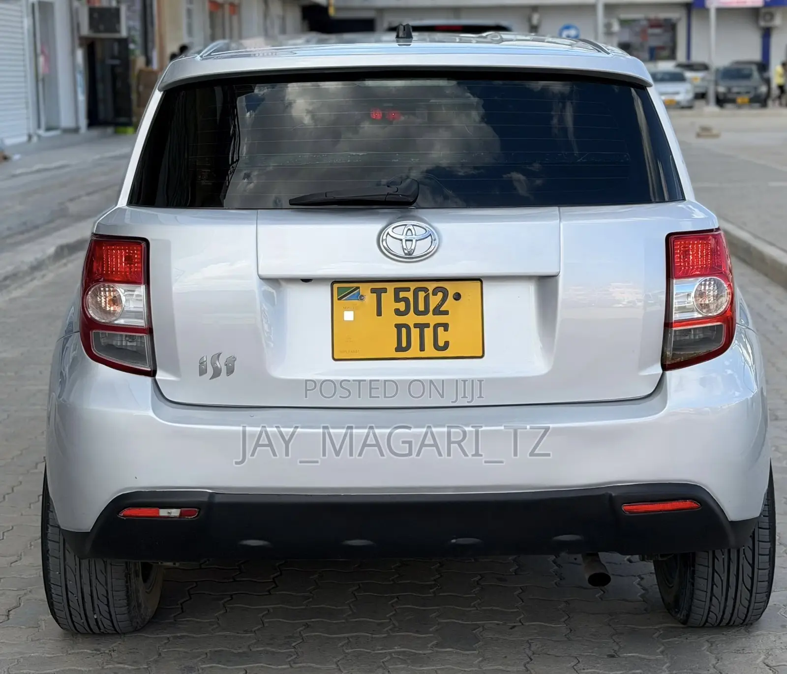 Toyota IST 2010 Black