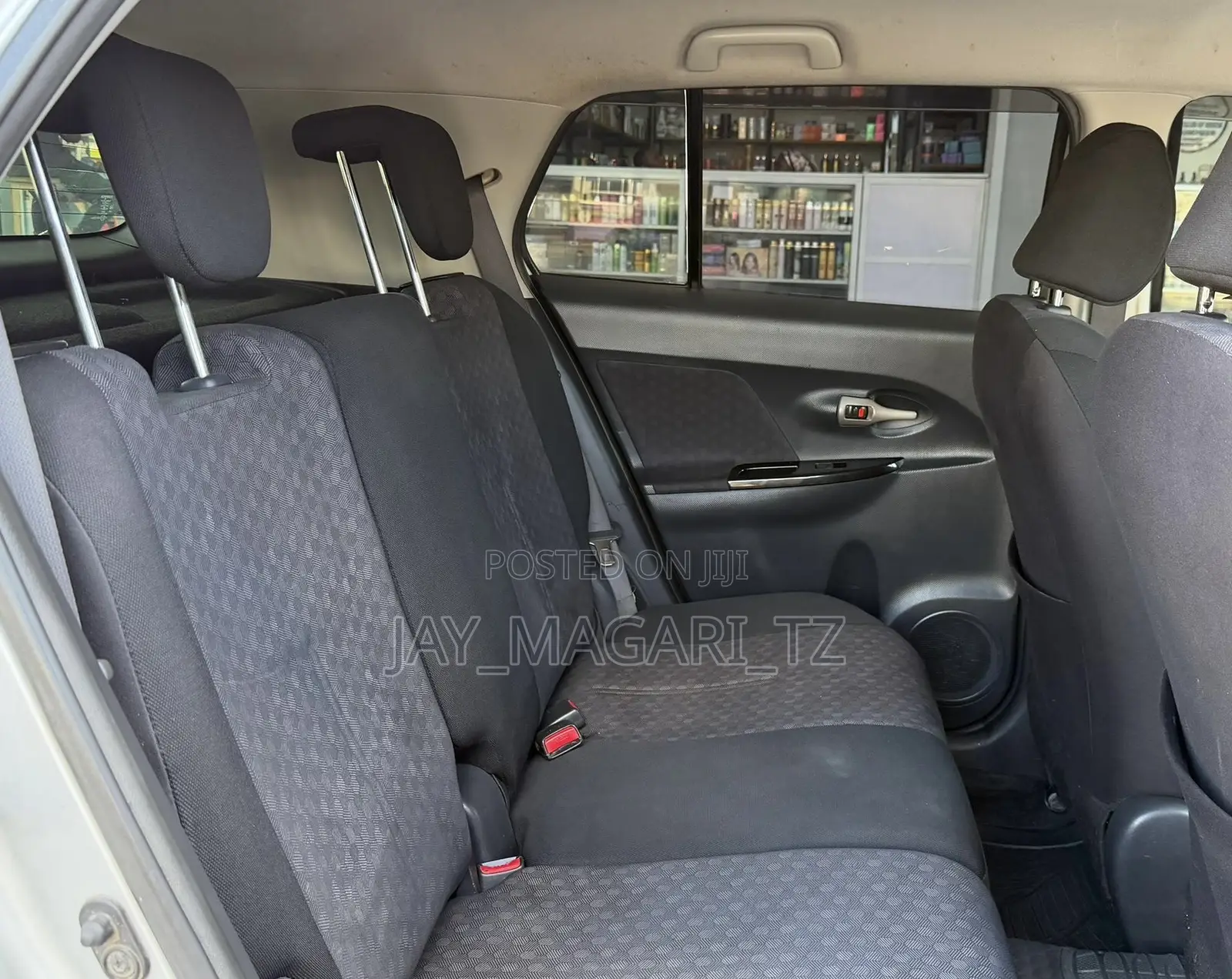 Toyota IST 2010 Black