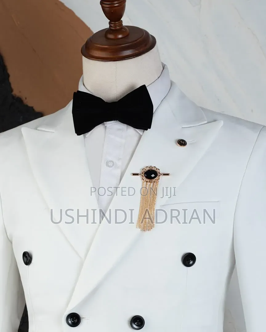 Executive Class SuitPrice: 200,000/= TSH