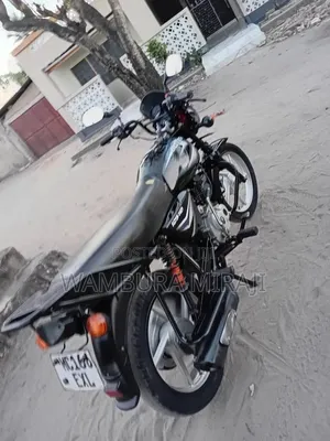 Bajaj Boxer 125 2025 Black