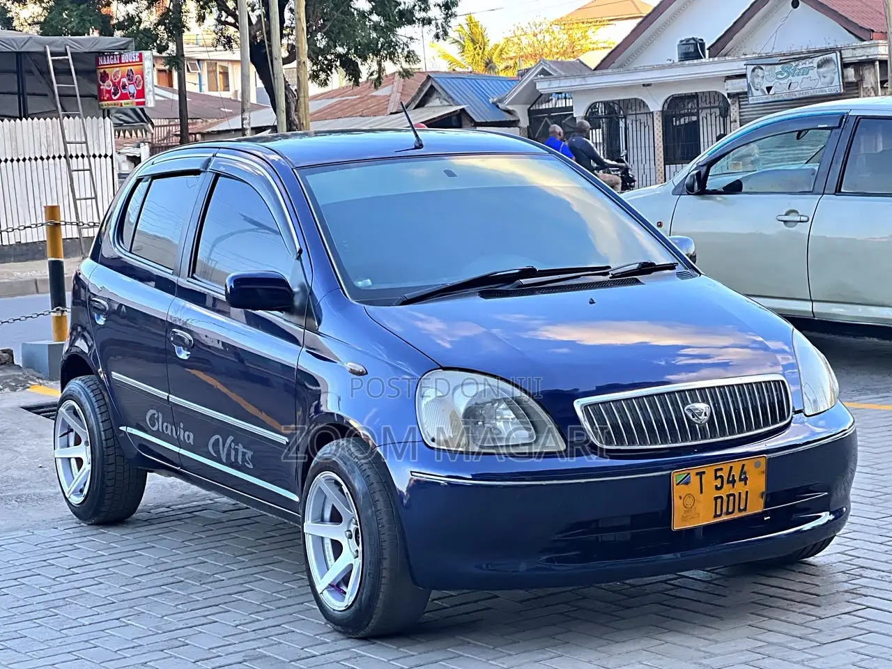 Toyota Vitz 2006 Blue