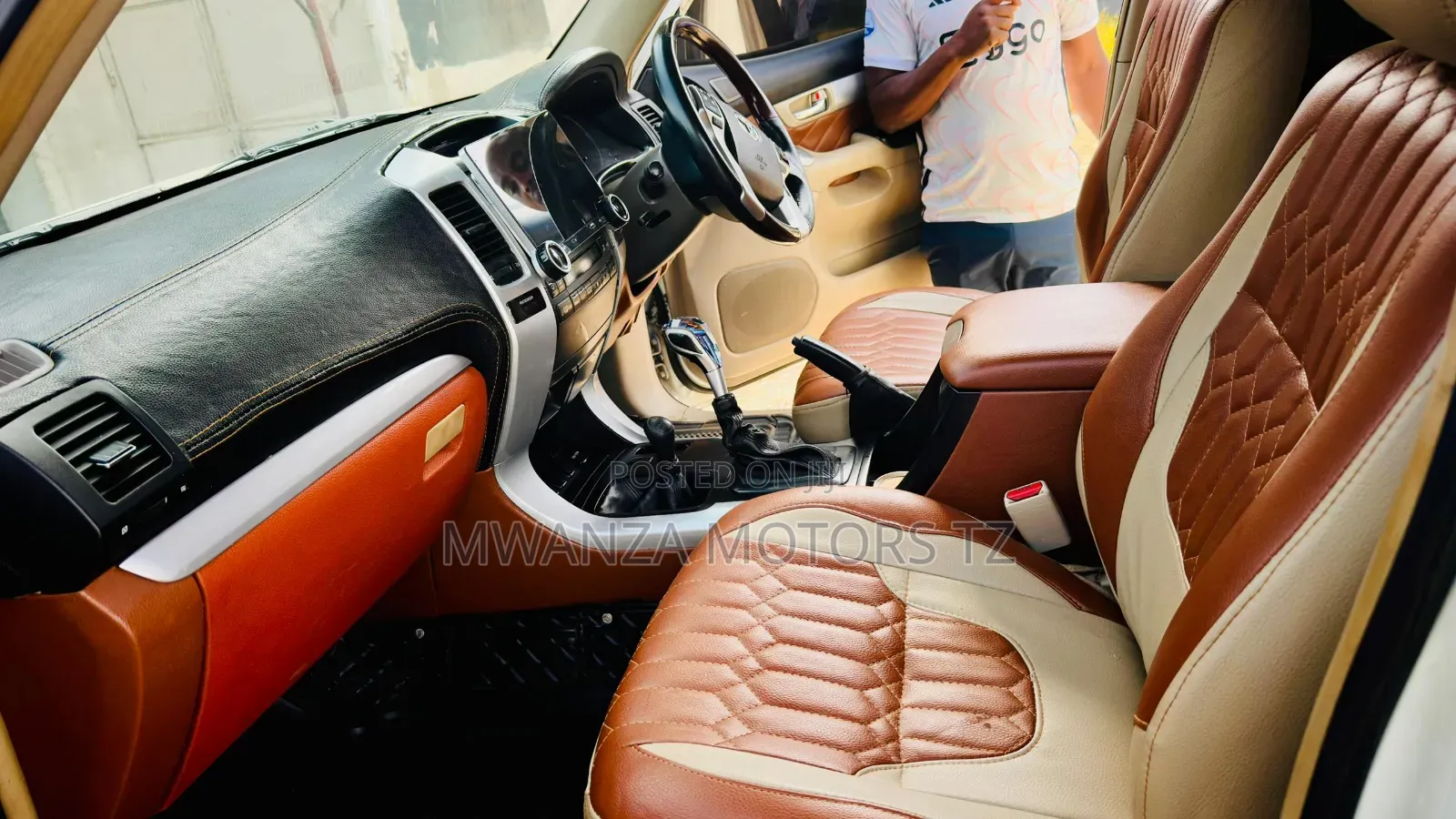 Toyota Land Cruiser Prado 2005 White
