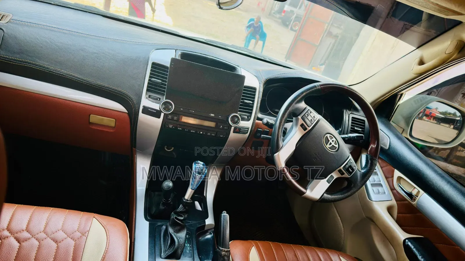 Toyota Land Cruiser Prado 2005 White