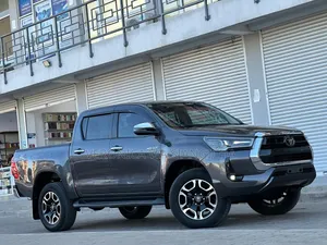 Toyota Hilux 2021