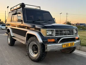 Toyota Land Cruiser Prado 1992 Black
