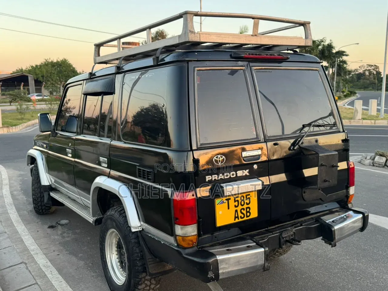 Toyota Land Cruiser Prado 1992 Black