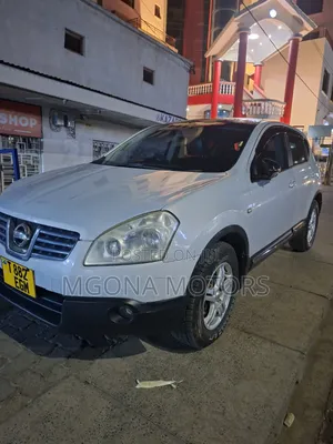 Nissan Dualis 2011 Gray