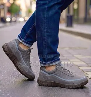 Materials Brand New Caterpillar Men's Casual Shoes Smartly Leathered