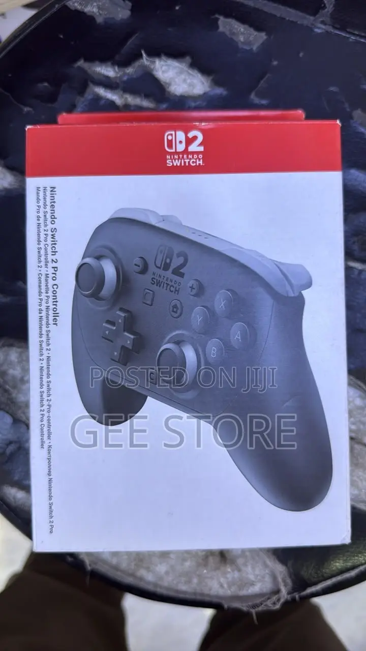Nintendo Switch Pro Controller 2