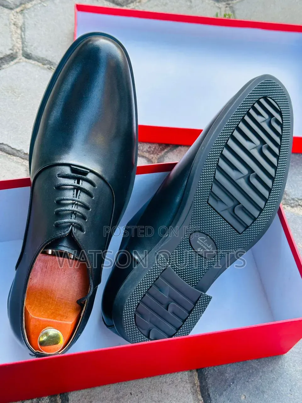 Men's Leather Shoes 2 Colours Materials Very Classical