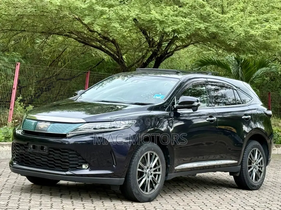 Toyota Harrier 2017 Blue