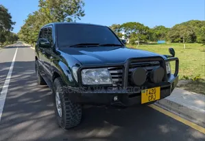 Toyota Land Cruiser 2003