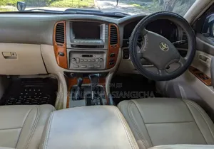 Toyota Land Cruiser 2003