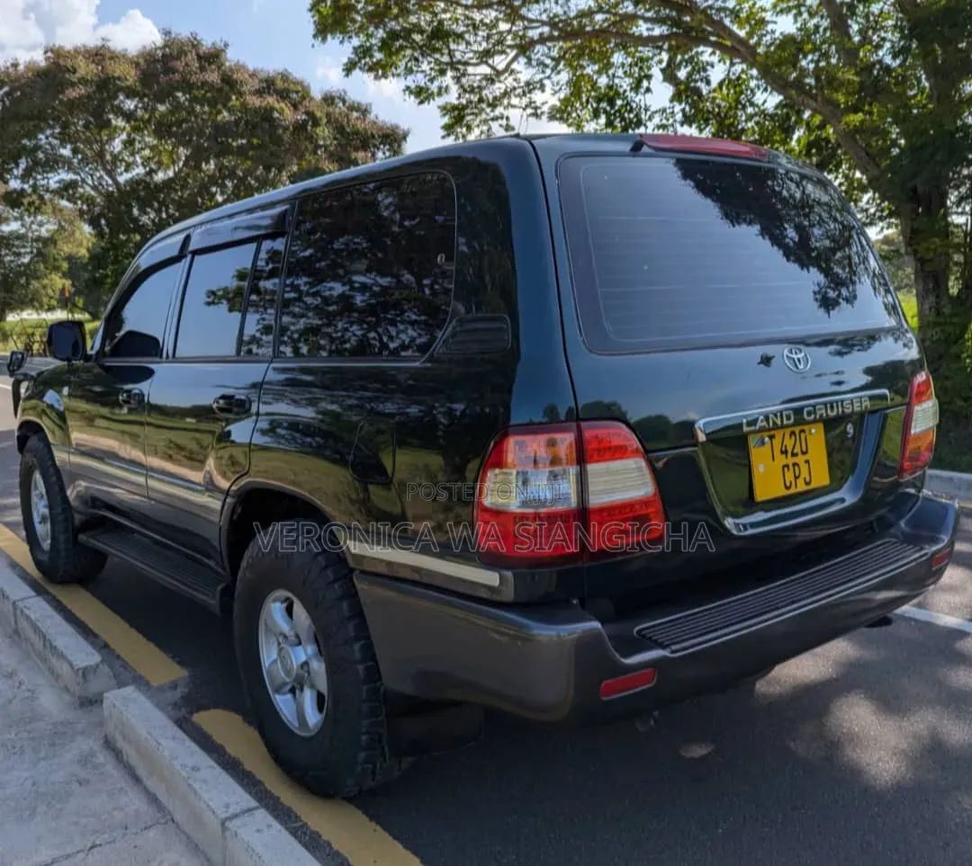 Toyota Land Cruiser 2003
