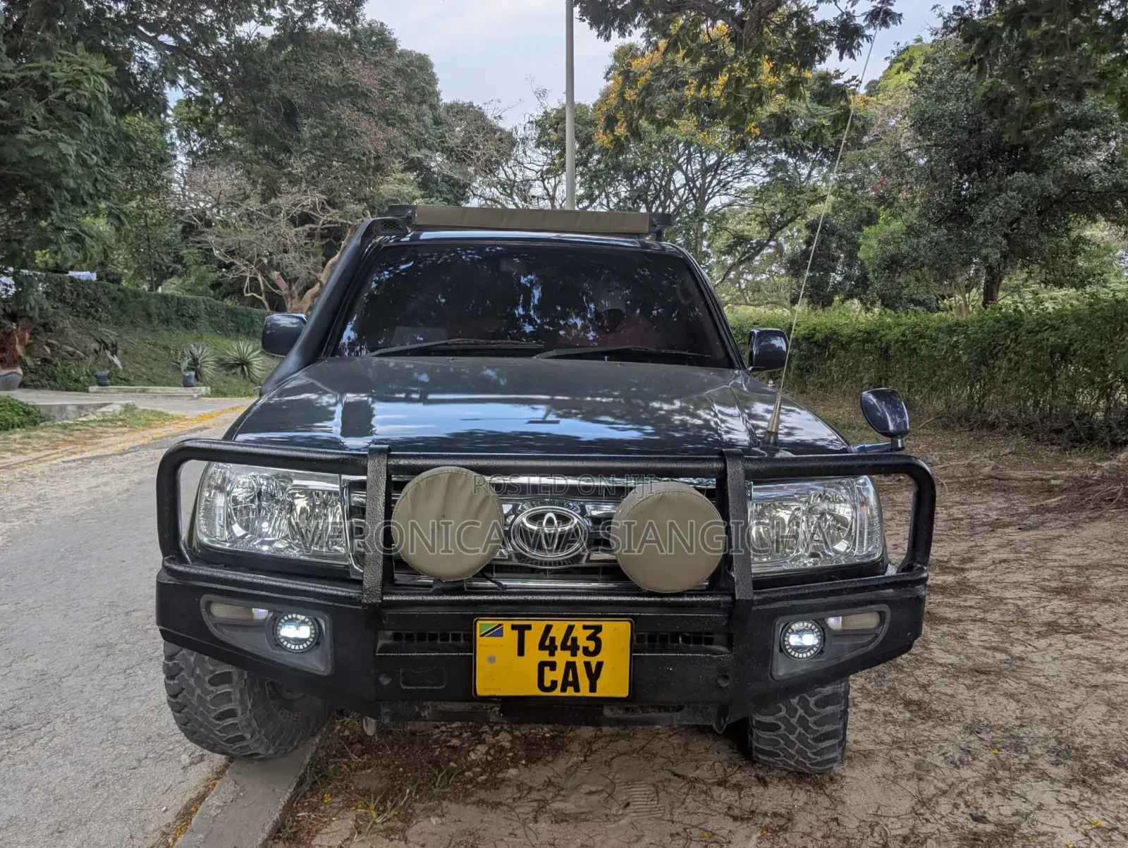 Toyota Land Cruiser 2004