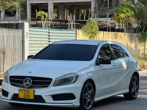 Mercedes-Benz A-Class 2015 White