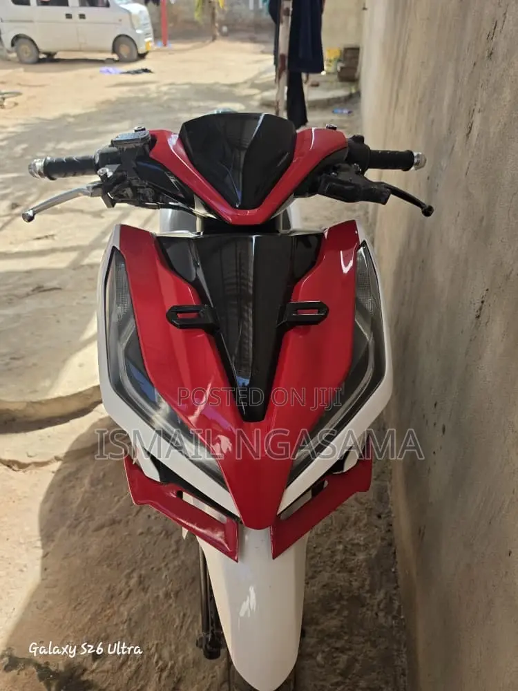 Honda 2018 Red