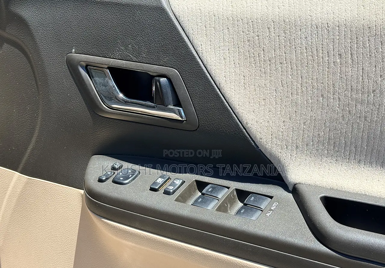 Toyota Alphard 2008 Black