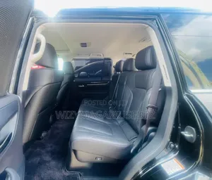 Lexus LX 2017 Black