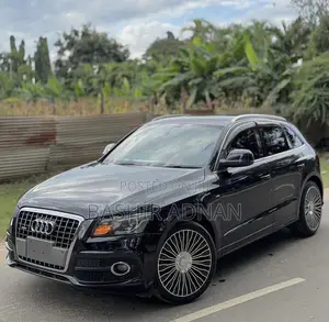 Audi Q5 2011 Black