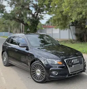 Audi Q5 2011 Black