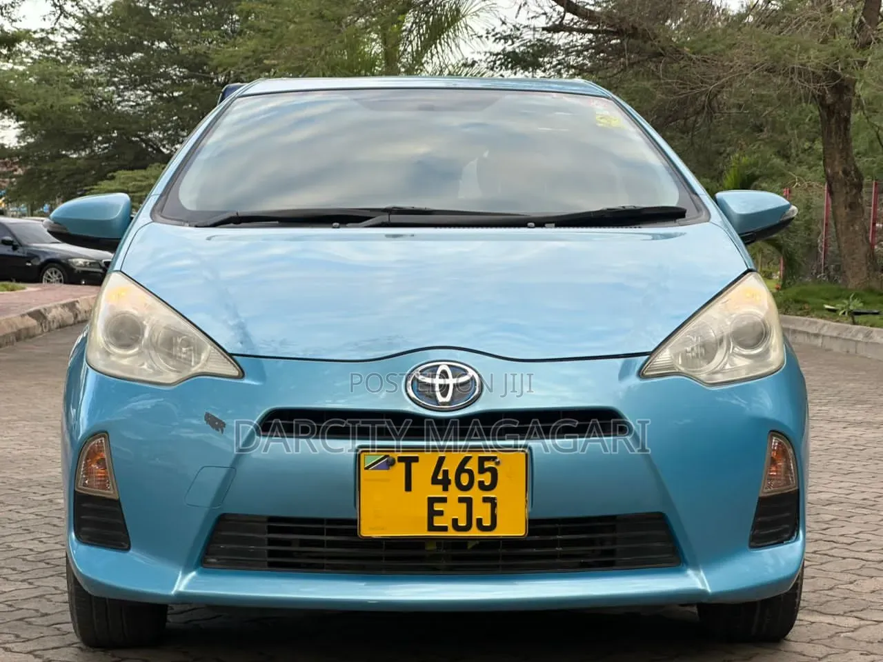 Toyota Aqua 2013 Blue