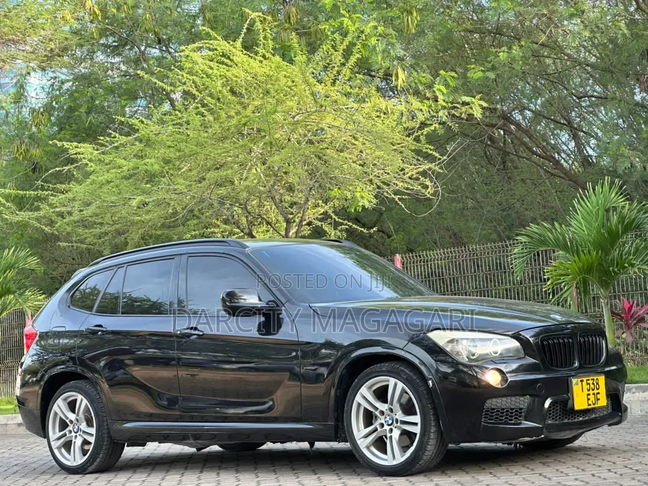 BMW X1 2011 Black