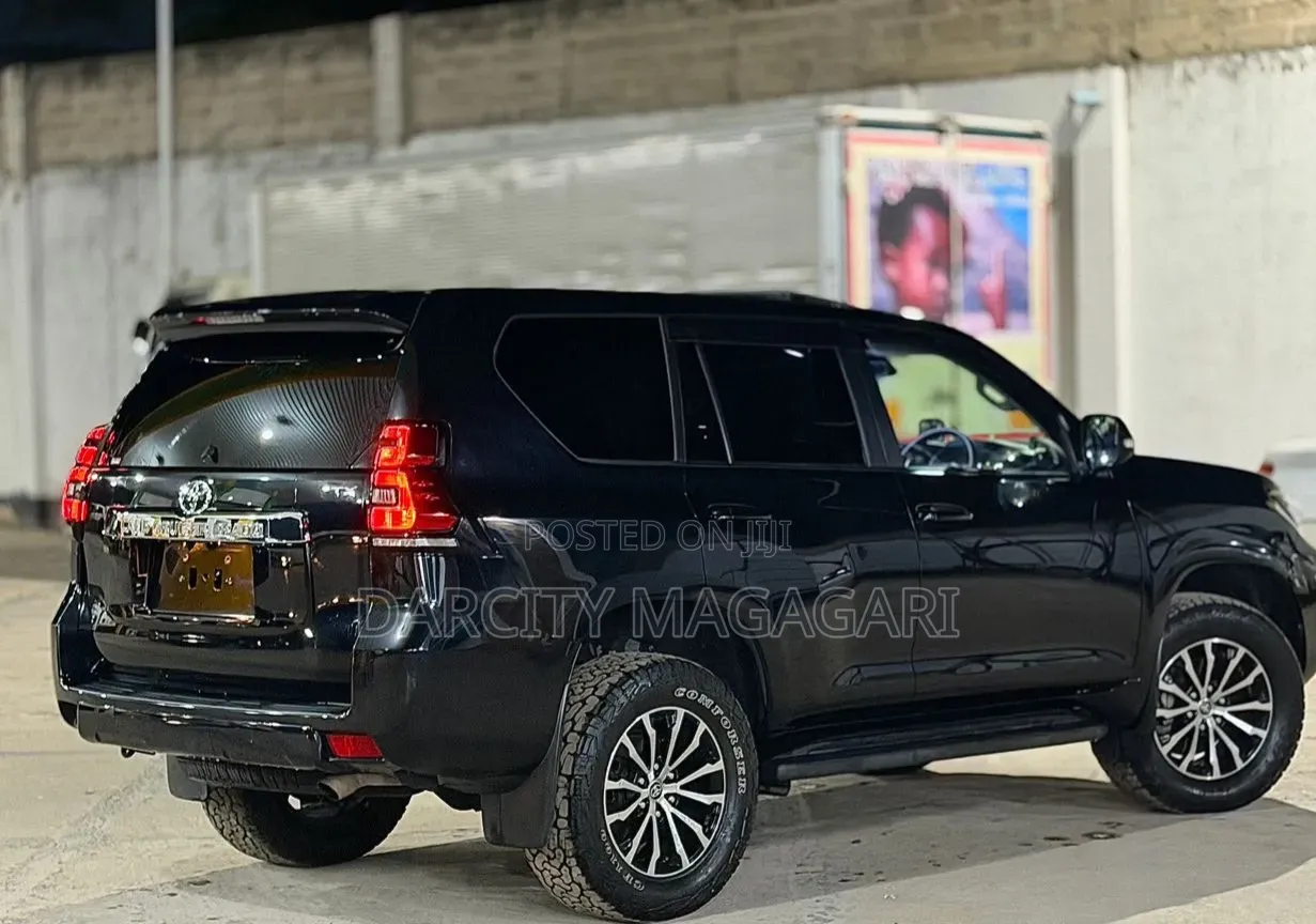 Toyota Land Cruiser Prado 2020 Black