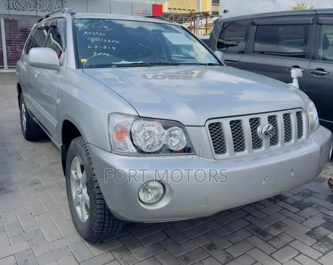 Toyota Kluger 2001 Silver