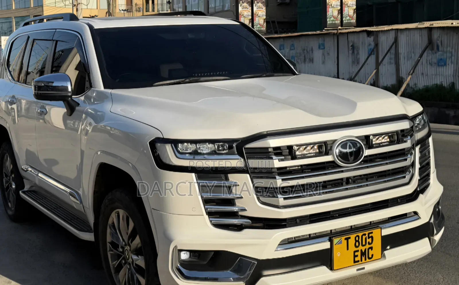 Toyota Land Cruiser 2024 White