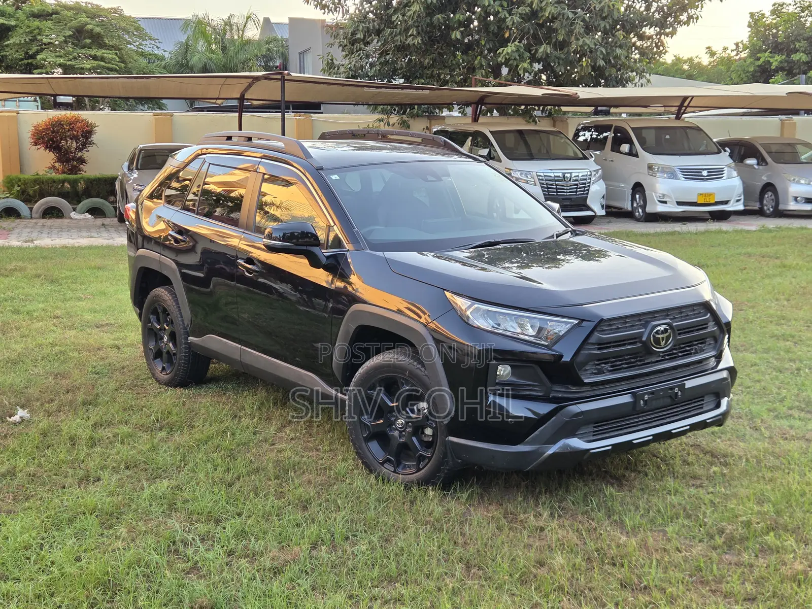 Toyota RAV4 Adventure 2021 Black