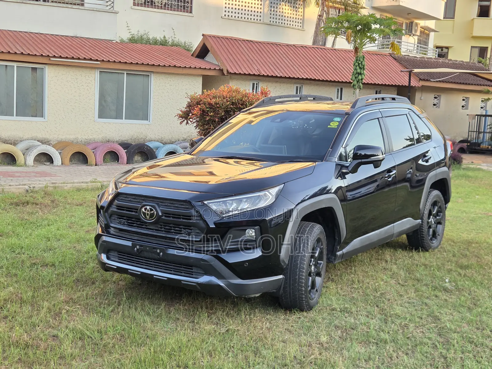 Toyota RAV4 Adventure 2021 Black