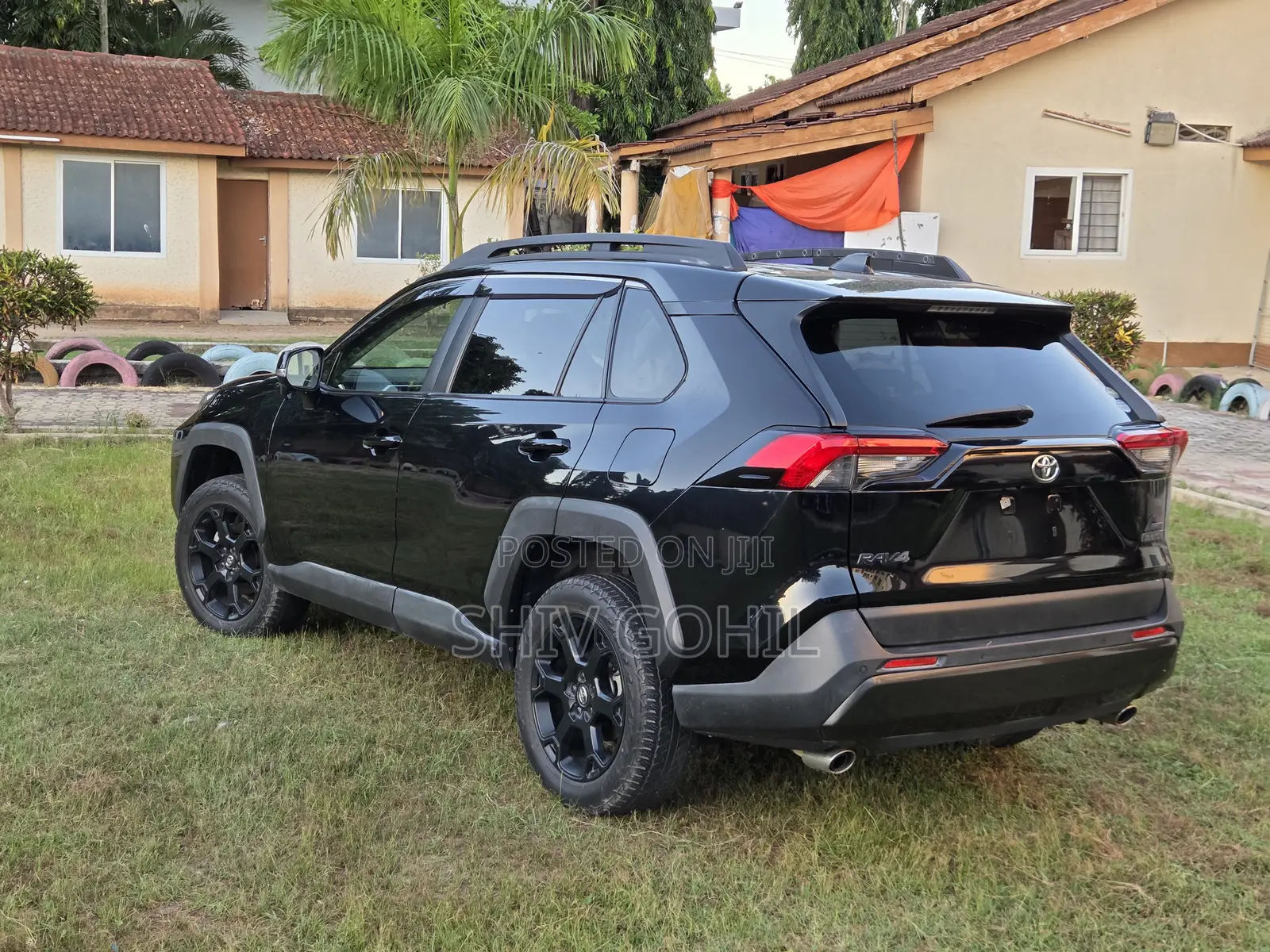 Toyota RAV4 Adventure 2021 Black